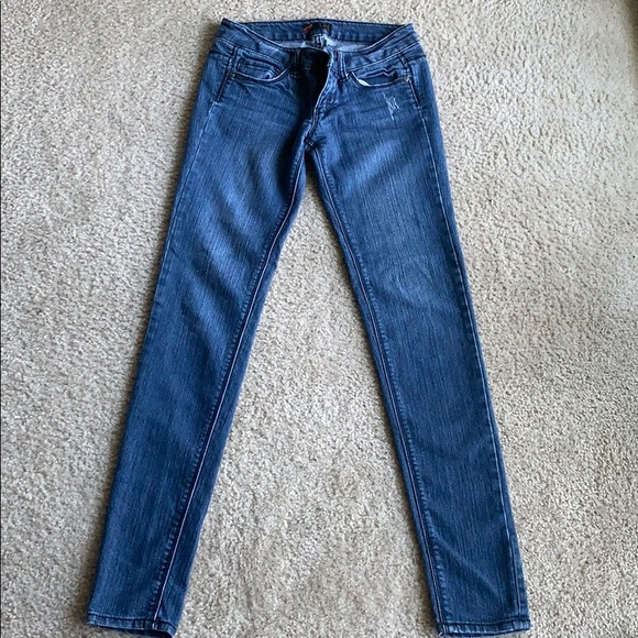 Skinny Jeans - Picture 2 of 5